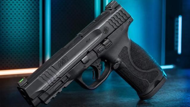 Oceľová pištoľ Smith & Wesson M&P9 M2.0 Metal HD bez zásobníka.